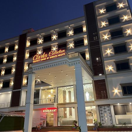 Hotel Clarks Collection Somnāth Exteriér fotografie